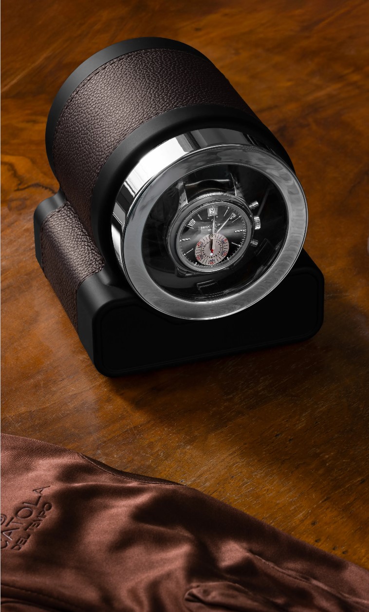 Come mantenere in carica un orologio automatico?