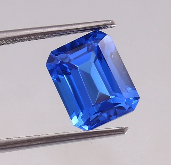 Che valore ha lo zaffiro blu?