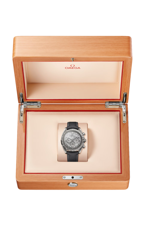 Accedi alla scheda di Omega SPEEDMASTER DARK SIDE OF THE MOON 44,25 MM, CERAMICA SU TESSUTO E NYLON - 310.92.44.50.06.001