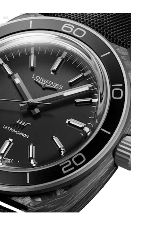 Accedi al prodotto correlato Longines ULTRA-CHRON CARBON - L2.839.4.52.2