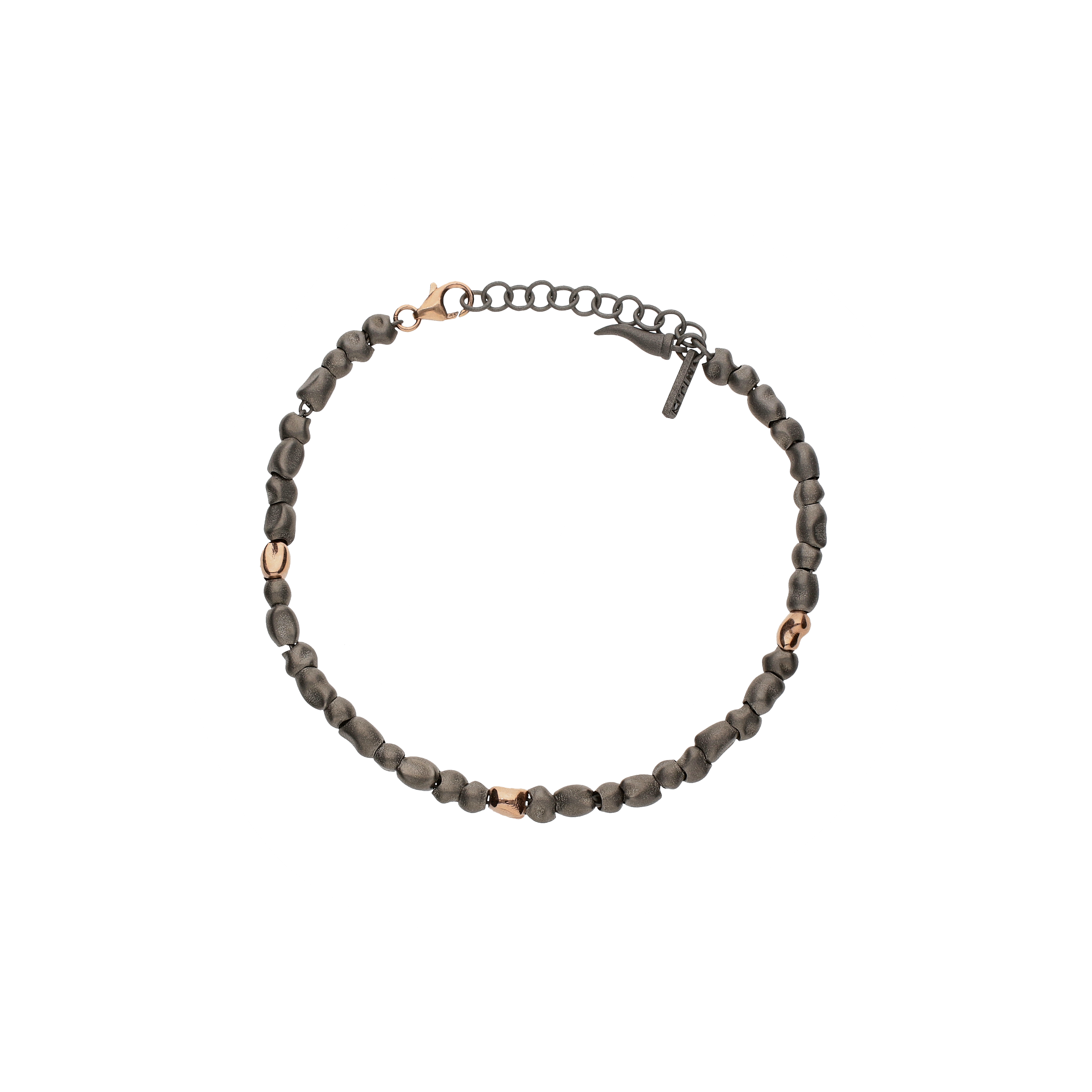 Mano | J . | BRACCIALE SASSI SMALL IN TITANIO CON 3 SASSI E MOSCHETTONE IN ORO ROSSO - PEPSMBRT3RG (1)