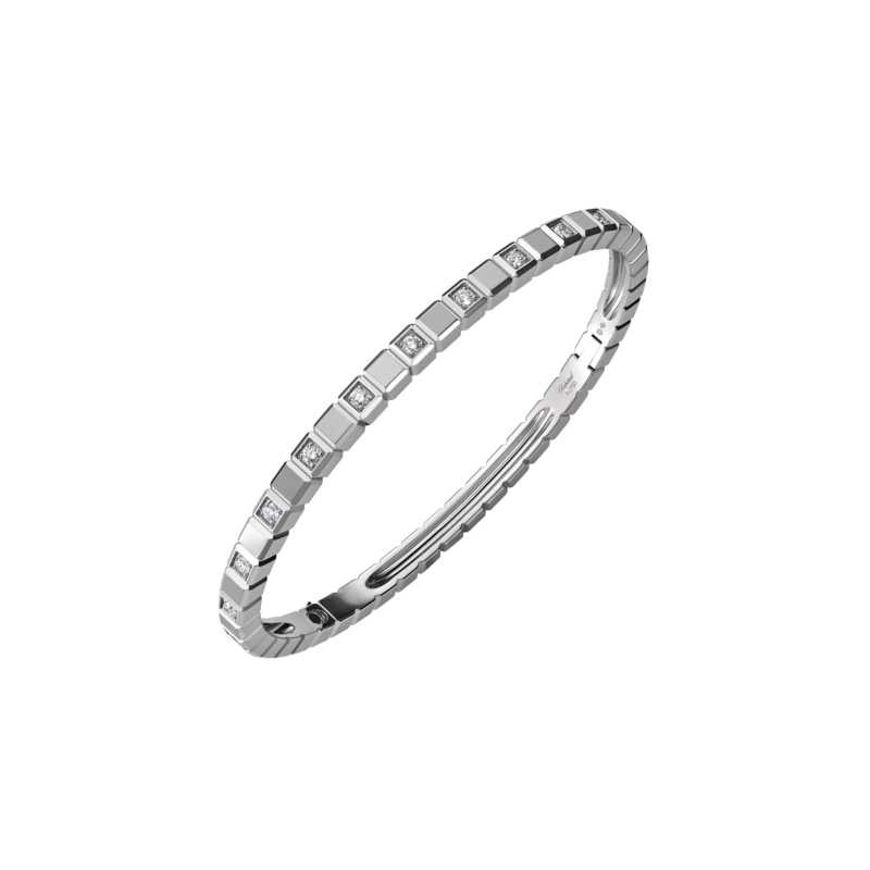 Chopard | CHOPARD - BRACCIALE GIUNCO ICE CUBE, ORO BIANCO ETICO,  SEMI-PAV&Eacute; DI DIAMANTI - 858350 (1)